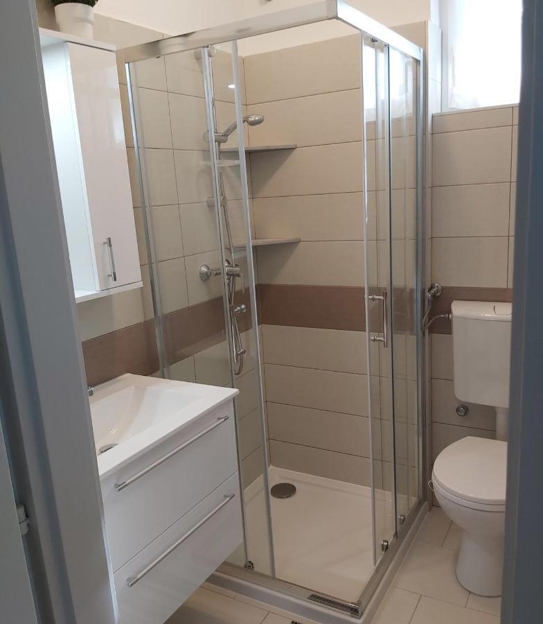 Apartmanhaz Horvath Apartment Balatonboglár Exterior photo